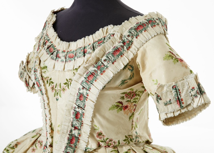 Biby. Robe à la Anglais, 1700-talets mitt