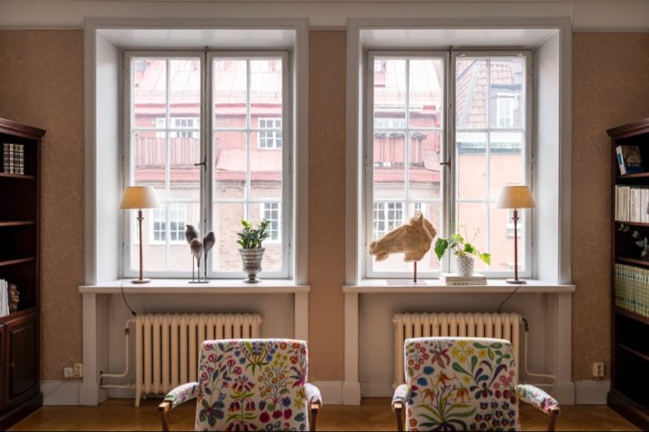 Fönster i lägenhet från 1900-tal