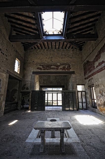 Roman villa with atrium